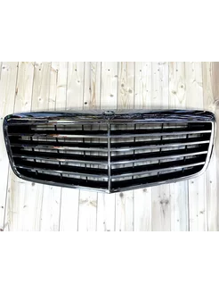 Решотка капота Mercedes W211 2006-2009