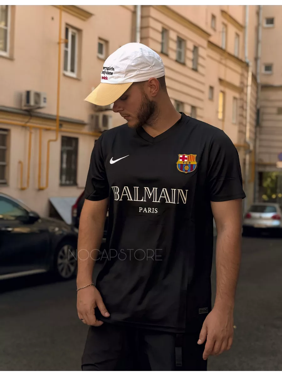 Cпортивная футболка Nike...