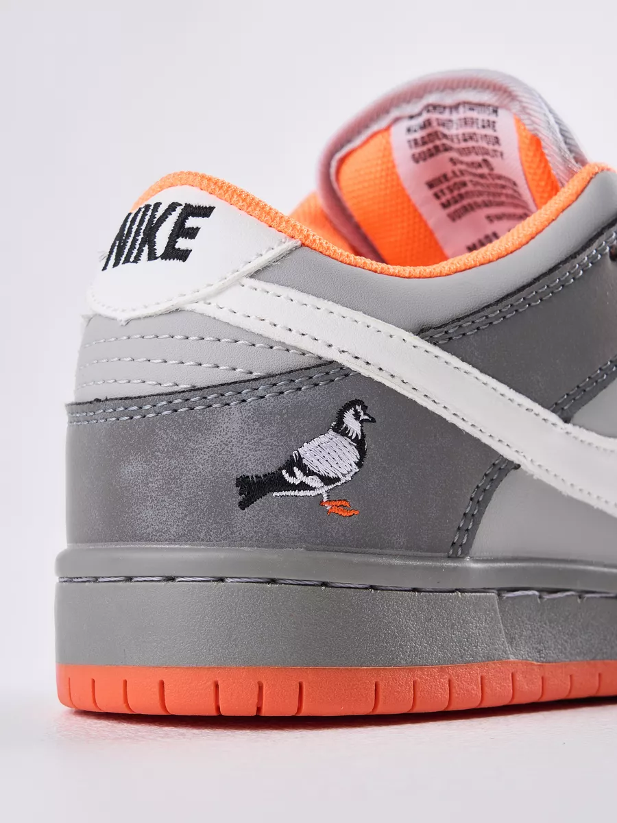 Jeff staple dunks online