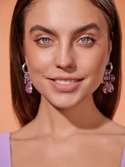 Тени кремовые для век GLOWEYE light gold 01 блестящие BLONDESISTER. Цвет светло-золотистый. Вид 3.
