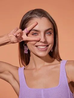 Тени кремовые для век GLOWEYE sunny bronze 02 блестящие BLONDESISTER. Цвет бронзовый. Вид 5.