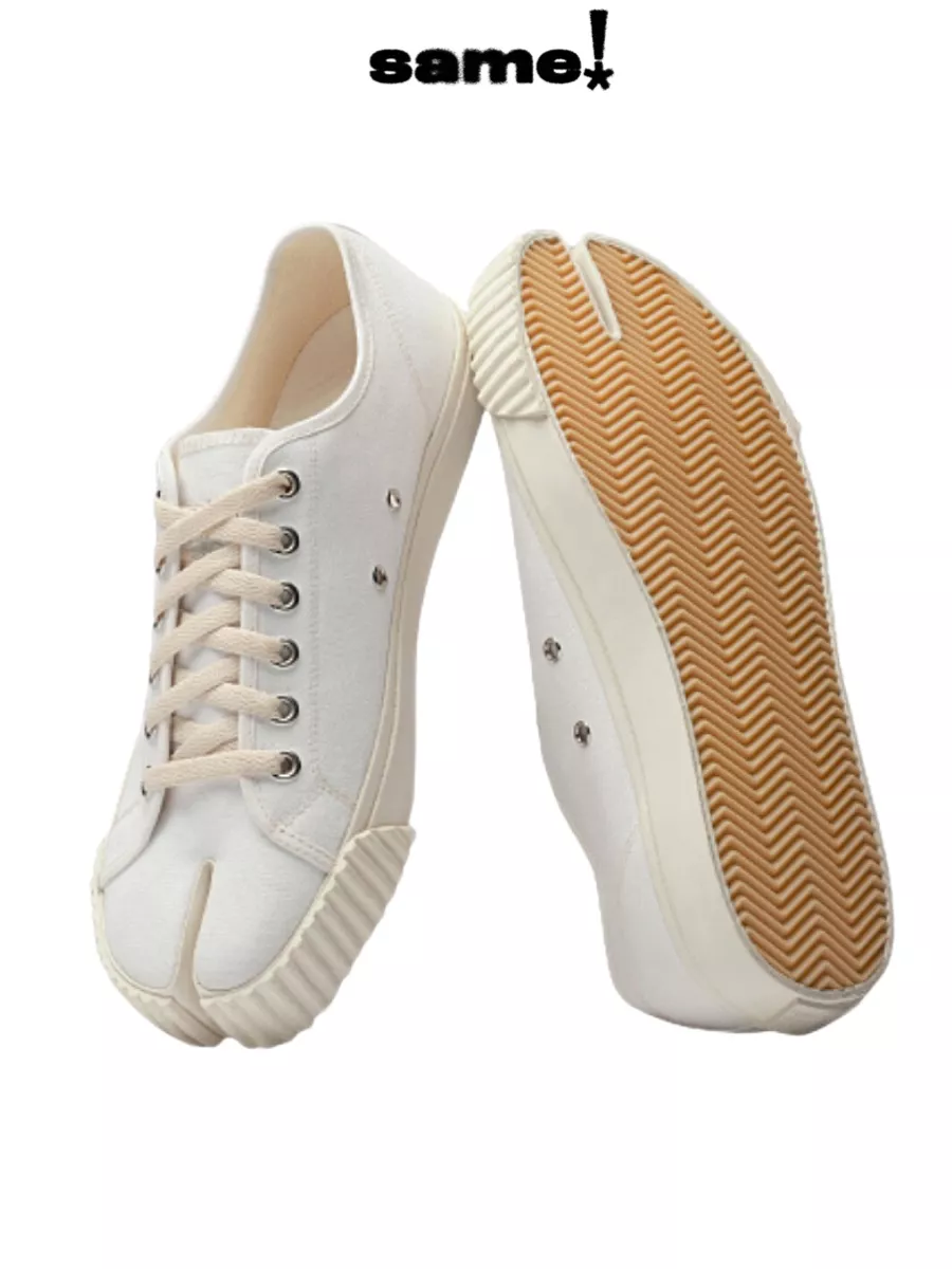 Кемпір жас жігіттің әтешін сорып алады.