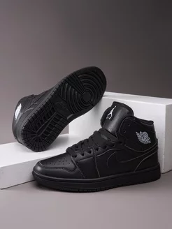 Кроссовки nike air jordan высокие демисезонные