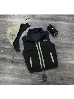 Жилетка утепленная стеганая с капюшоном