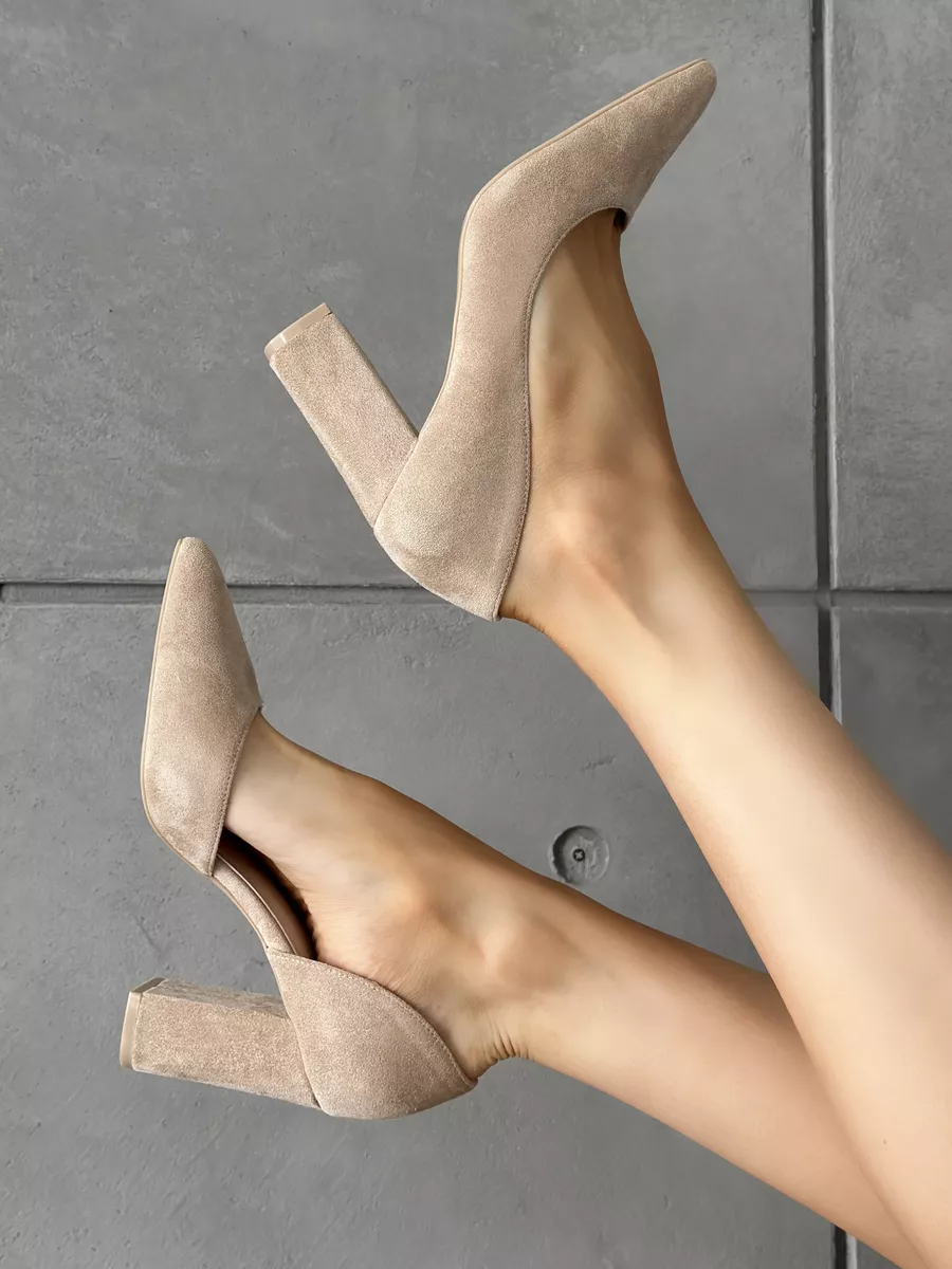 Замшевые туфли офисные