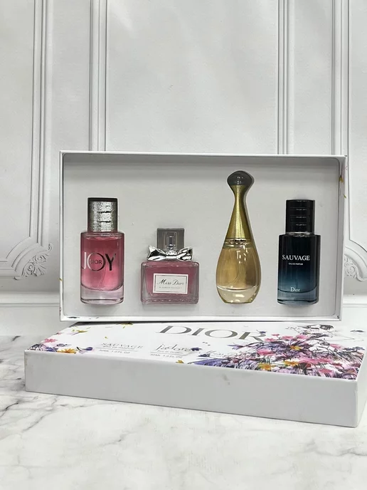 Парфюмерный набор на подарок Набор на подарок Dior 4*30 мл, 4x30