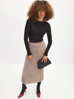 Midjetning mushukidagi katta sikning surati