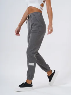 Брюки спортивные джоггеры с нашивкой Hoanglam_shop 260209080 купить за 1 116 ₽ в интернет-магазине Wildberries