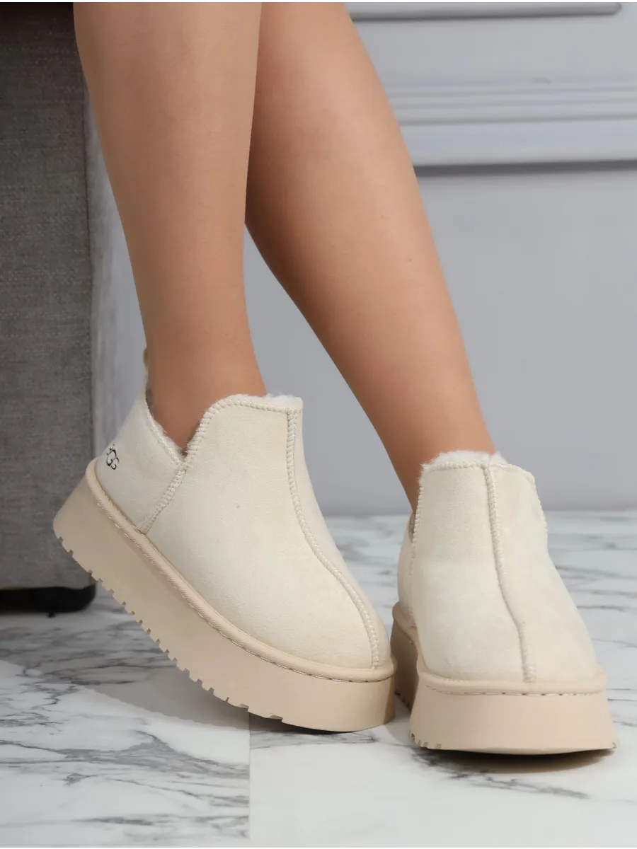 Угги женские короткие