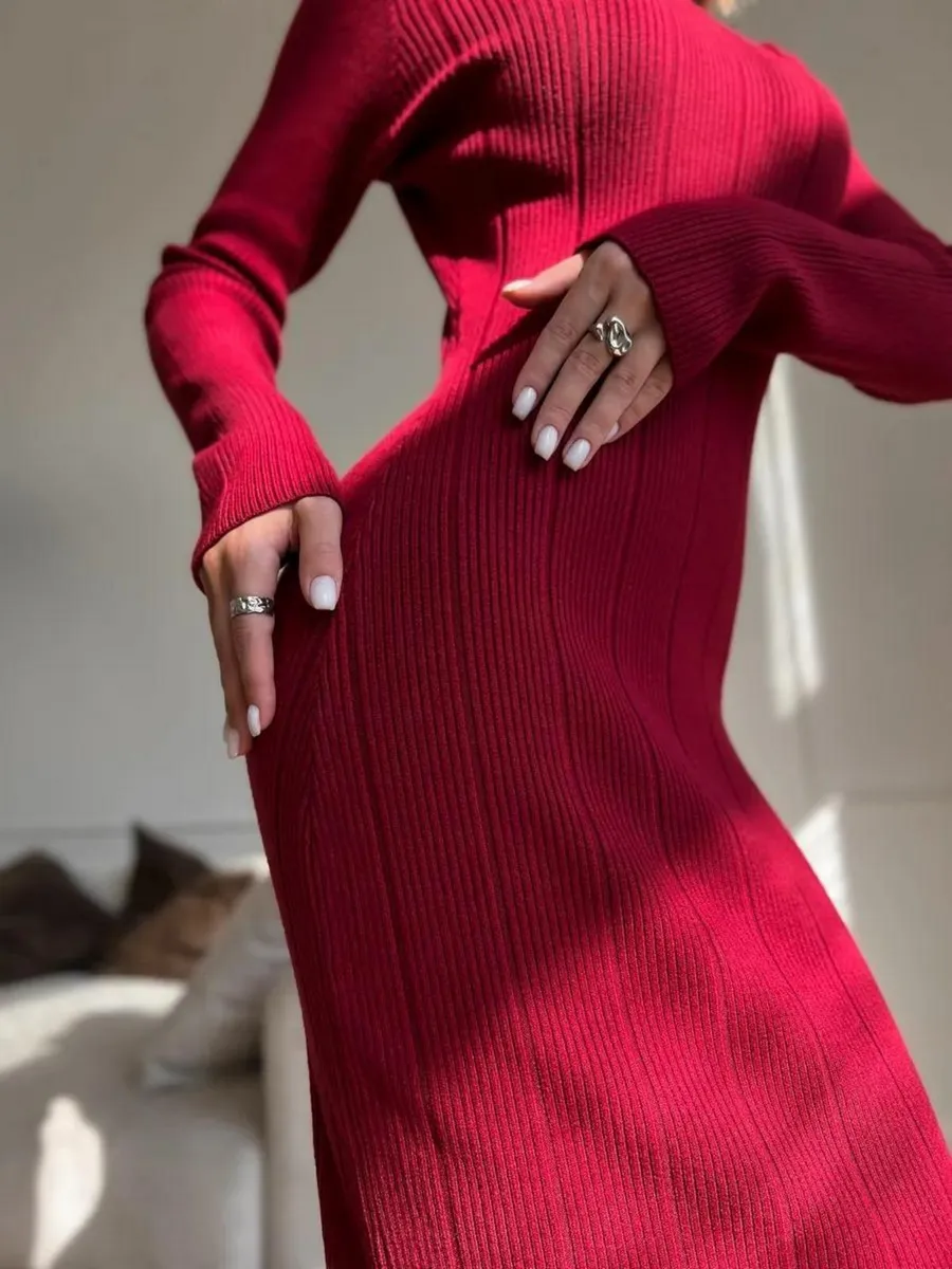 Платье вязаное лапша миди