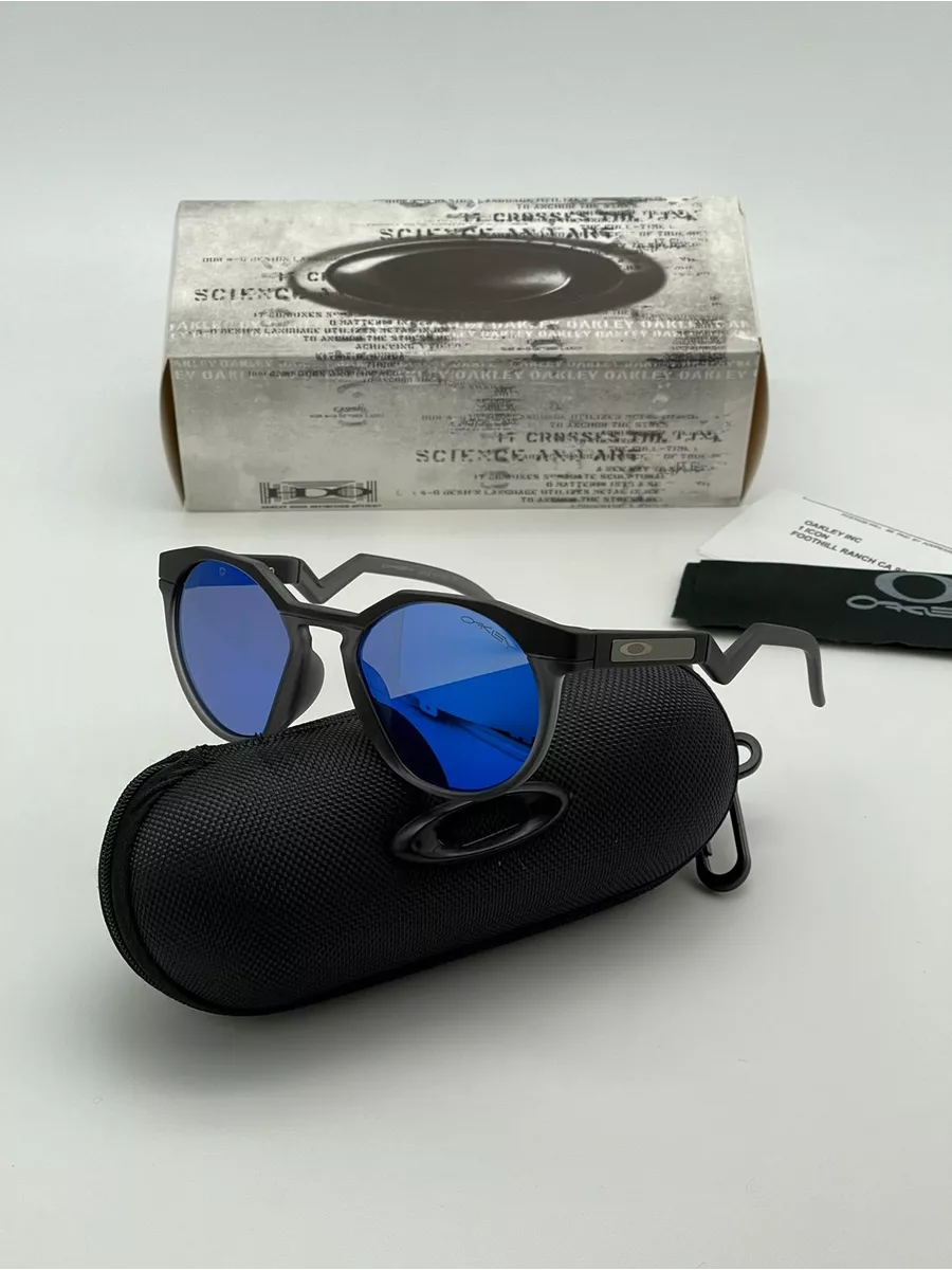 Очки солнцезащитные Oakley...